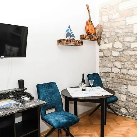 Apartman Aria * شيبينيك